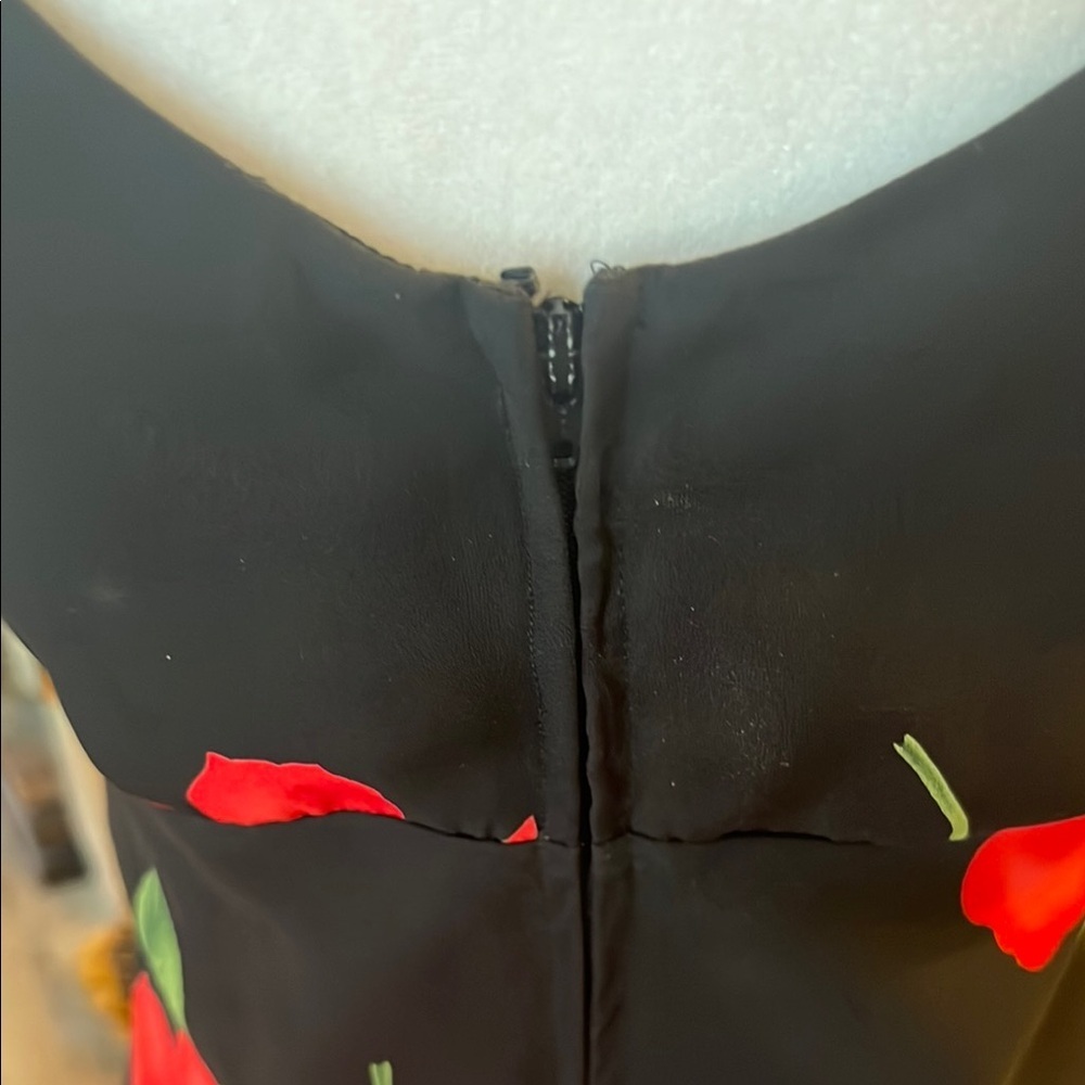 BETSY & ADAM Women's Red/Black Floral w/rhinestones sleeveless SZ 6 Maxi Dress - Picture 11 of 13